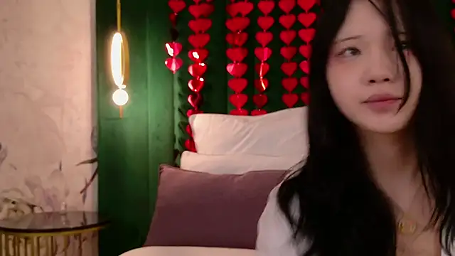 Snapshot of AnneCurtis chatting on February 13, 2026, 3:02 am AnneCurtis online show from February 13, 2026, 3:02 am