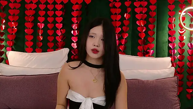 Snapshot of AnneCurtis chatting on February 15, 2026, 8:24 am AnneCurtis online show from February 15, 2026, 8:24 am