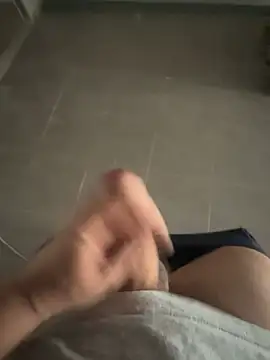 Greeneyes0820 online show from February 15, 2025, 12:54 pm