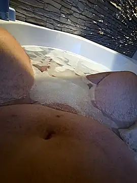 Snapshot of caprice79 chatting on February 8, 2026, 6:50 am caprice79 online show from February 8, 2026, 6:50 am