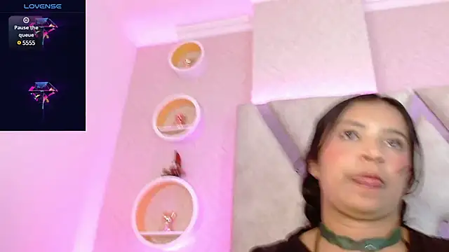 Sophia waalker  1 online show from March 8, 2025, 8:03 pm