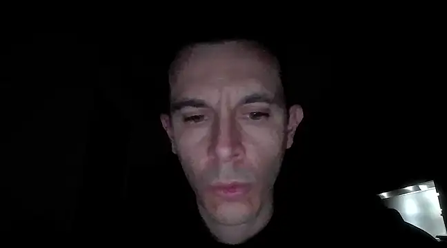 Snapshot of Masterclassyfeet chatting on January 19, 2025, 1:32 am Masterclassyfeet online show from January 19, 2025, 1:32 am