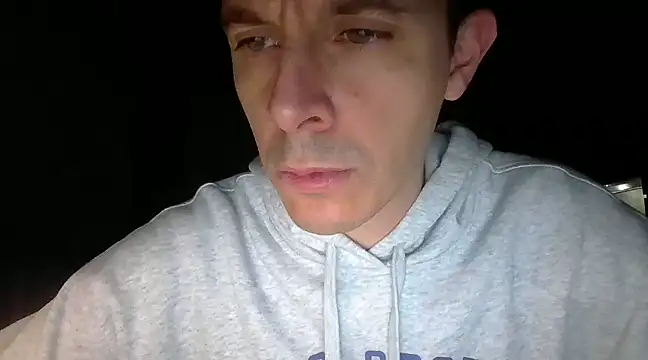 Snapshot of Masterclassyfeet chatting on February 5, 2025, 9:07 pm Masterclassyfeet online show from February 5, 2025, 9:07 pm