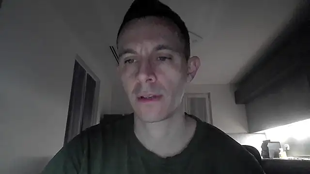 Snapshot of Masterclassyfeet chatting on February 12, 2025, 9:22 pm Masterclassyfeet online show from February 12, 2025, 9:22 pm