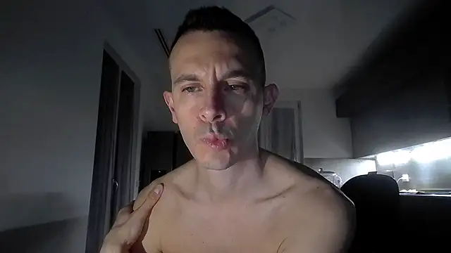 Snapshot of Masterclassyfeet chatting on March 22, 2025, 12:17 am Masterclassyfeet online show from March 22, 2025, 12:17 am