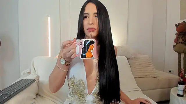 valerietnt online show from December 2, 2025, 1:33 am