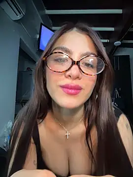 Snapshot of thompsonabella666 chatting on March 7, 2026, 5:26 am thompsonabella666 online show from March 7, 2026, 5:26 am