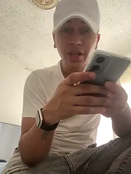 Diegosavage3 online show from February 4, 2025, 8:38 pm