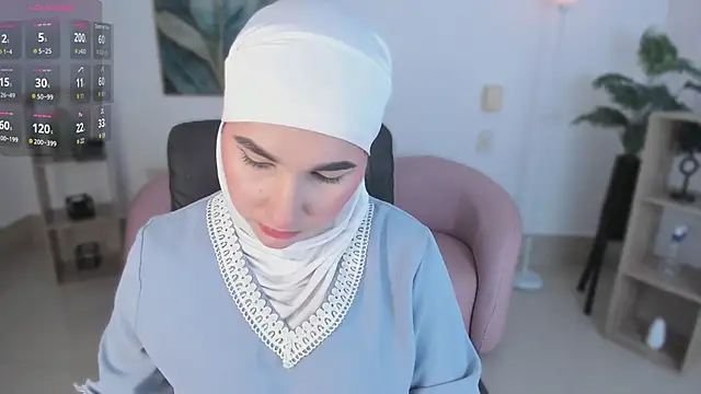 Ayha khalaf online show from November 9, 2025, 1:04 am