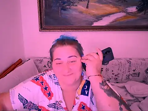 Snapshot of mayamayx chatting on September 15, 2025, 7:58 pm mayamayx online show from September 15, 2025, 7:58 pm