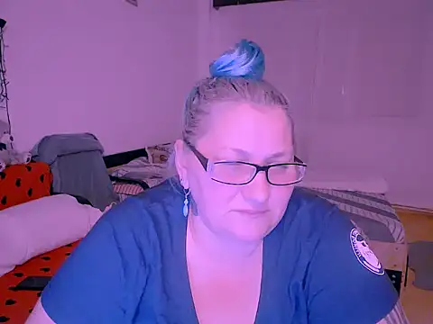 Snapshot of mayamayx chatting on November 27, 2025, 10:12 pm mayamayx online show from November 27, 2025, 10:12 pm