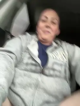 Snapshot of Dadbod4you chatting on November 29, 2025, 10:13 pm Dadbod4you online show from November 29, 2025, 10:13 pm