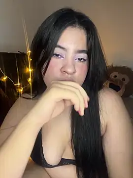 Snapshot of katte_1miau chatting on January 20, 2025, 5:48 am katte 1miau online show from January 20, 2025, 5:48 am