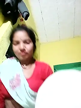 Bhuvi Bedi online show from February 2, 2025, 7:14 pm