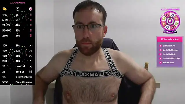 Snapshot of machohiberiko chatting on March 15, 2025, 9:49 pm machohiberiko online show from March 15, 2025, 9:49 pm