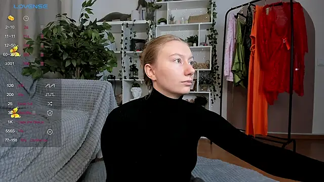 Snapshot of Rachel_Rut chatting on October 17, 2025, 4:04 am Rachel Rut online show from October 17, 2025, 4:04 am