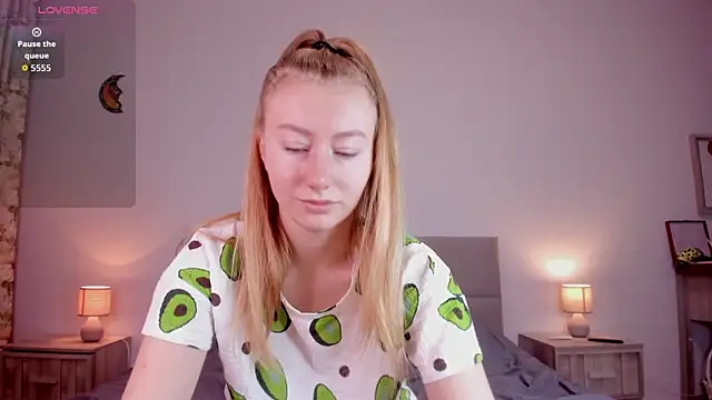 Snapshot of Rachel_Rut chatting on March 1, 2026, 7:54 am Rachel Rut online show from March 1, 2026, 7:54 am