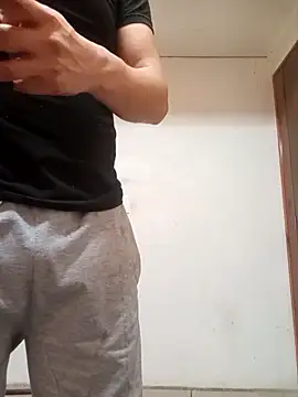 LuisMex1998 online show from December 4, 2025, 3:05 am