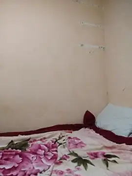 LuisMex1998 online show from December 18, 2025, 4:07 am