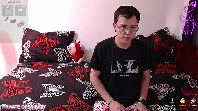 Tina 4 Charlie online show from October 27, 2025, 12:20 pm