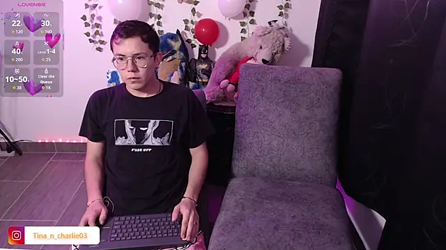 Snapshot of Tina_4_Charlie chatting on February 17, 2026, 3:19 pm Tina 4 Charlie online show from February 17, 2026, 3:19 pm