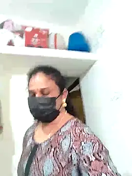 Tamil Aathira online show from November 18, 2025, 8:52 am