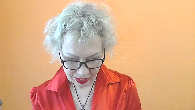 NessyJenixs online show from May 16, 2026, 6:32 am