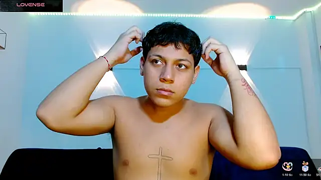 Snapshot of Tylerdrdn chatting on December 4, 2025, 11:13 pm Tylerdrdn online show from December 4, 2025, 11:13 pm