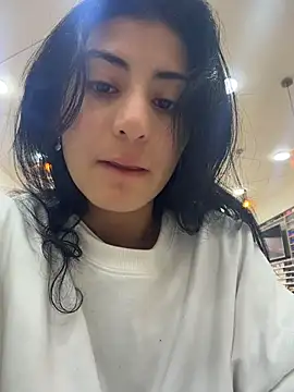 fiorella paris online show from March 8, 2026, 4:00 pm