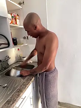 Snapshot of sydmanyoba chatting on February 1, 2026, 2:59 pm sydmanyoba online show from February 1, 2026, 2:59 pm