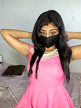 Snapshot of Love-N chatting on March 14, 2026, 10:26 pm Love-N online show from March 14, 2026, 10:26 pm