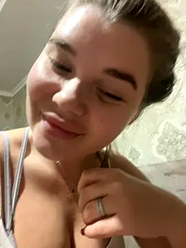 ella zzz online show from November 15, 2025, 9:54 pm