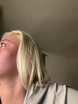 blissdimicco online show from January 20, 2025, 4:34 pm