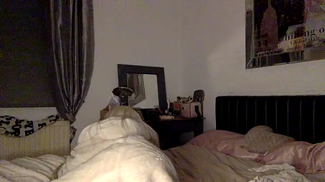 blissdimicco online show from January 23, 2025, 9:39 pm