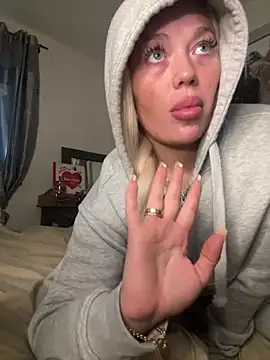 blissdimicco online show from February 23, 2025, 4:02 pm