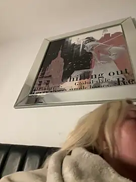 blissdimicco online show from March 6, 2025, 5:33 pm