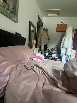 blissdimicco online show from March 11, 2025, 8:52 am