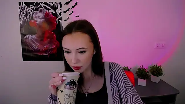 Nikonara Love online show from February 10, 2025, 9:47 am