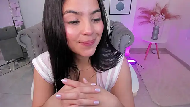 Layla Breezee online show from March 8, 2025, 6:16 pm