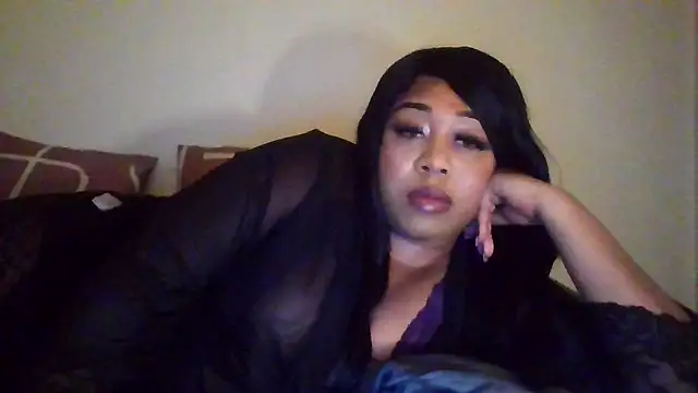 Snapshot of angeliquebelcali chatting on January 18, 2026, 12:58 am angeliquebelcali online show from January 18, 2026, 12:58 am