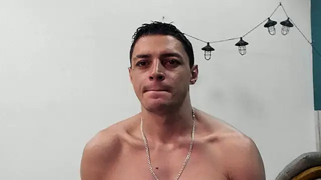 Snapshot of Frank_Millers chatting on November 6, 2025, 7:48 pm Frank Millers online show from November 6, 2025, 7:48 pm