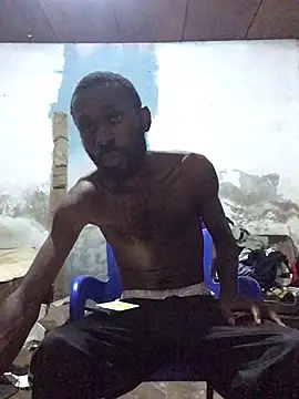 Snapshot of onewinnertee chatting on January 14, 2026, 12:16 am onewinnertee online show from January 14, 2026, 12:16 am