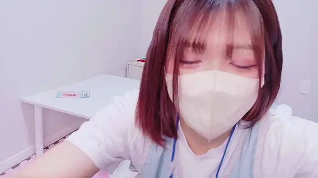 NA-KAREN-V8 online show from April 3, 2026, 9:18 am