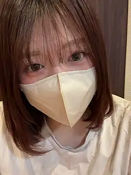 NA-KAREN-V8 online show from April 9, 2026, 11:32 pm