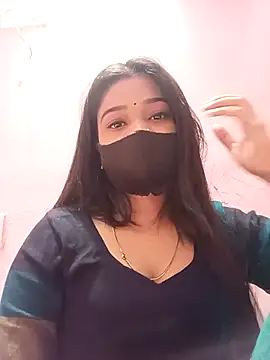 Snapshot of Simran-001 chatting on February 7, 2026, 6:06 am Simran-001 online show from February 7, 2026, 6:06 am