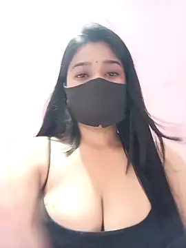 Snapshot of Simran-001 chatting on March 10, 2026, 12:10 pm Simran-001 online show from March 10, 2026, 12:10 pm