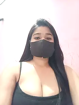 Snapshot of Simran-001 chatting on March 19, 2026, 1:15 pm Simran-001 online show from March 19, 2026, 1:15 pm