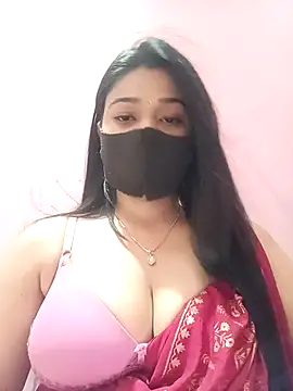Snapshot of Simran-001 chatting on April 18, 2026, 1:04 pm Simran-001 online show from April 18, 2026, 1:04 pm