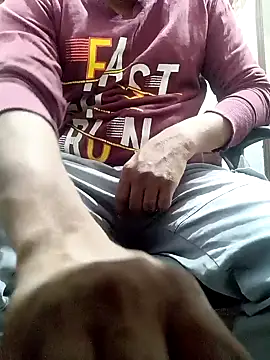 Snapshot of RaviRoy2326 chatting on January 23, 2025, 2:33 am RaviRoy2326 online show from January 23, 2025, 2:33 am