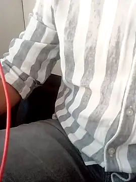 Snapshot of RaviRoy2326 chatting on January 24, 2025, 10:00 am RaviRoy2326 online show from January 24, 2025, 10:00 am